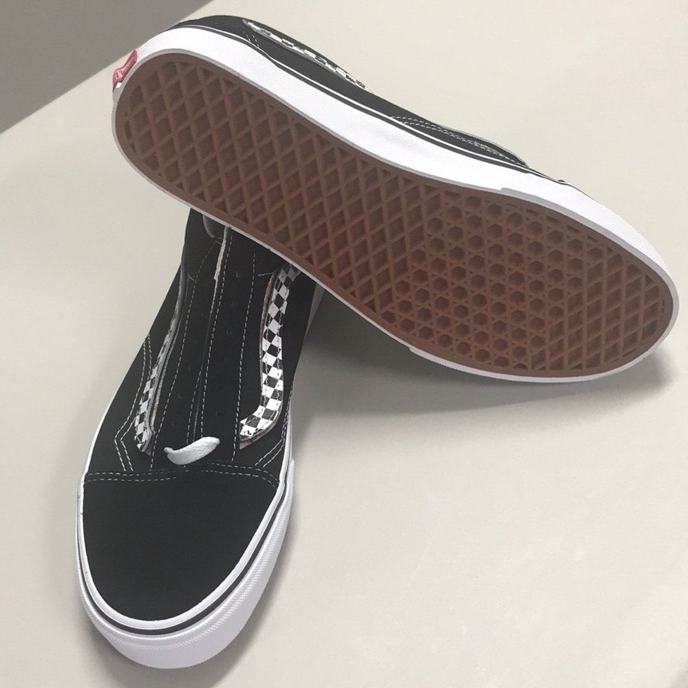 ⭐️ HP ⭐️ NWT Men’s Old Skool Vans - Picture 4 of 7